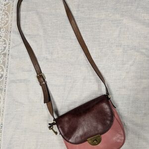 Leather Two-Tone Crossbody Bag in Pink and Burgundy